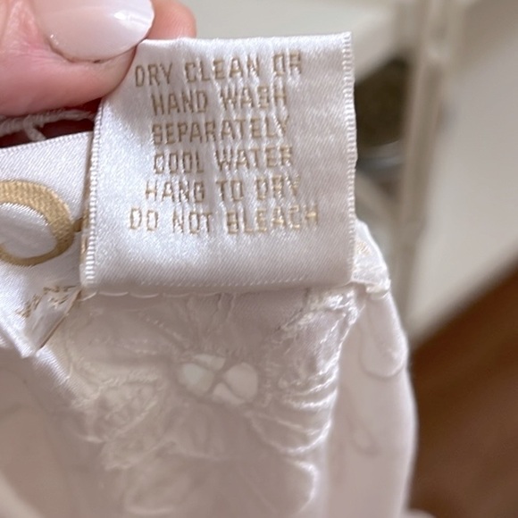 Vintage HiBis,Lace Works, Antique White Embroidered Rayon Dress,EUC, Size XL - Picture 9 of 12